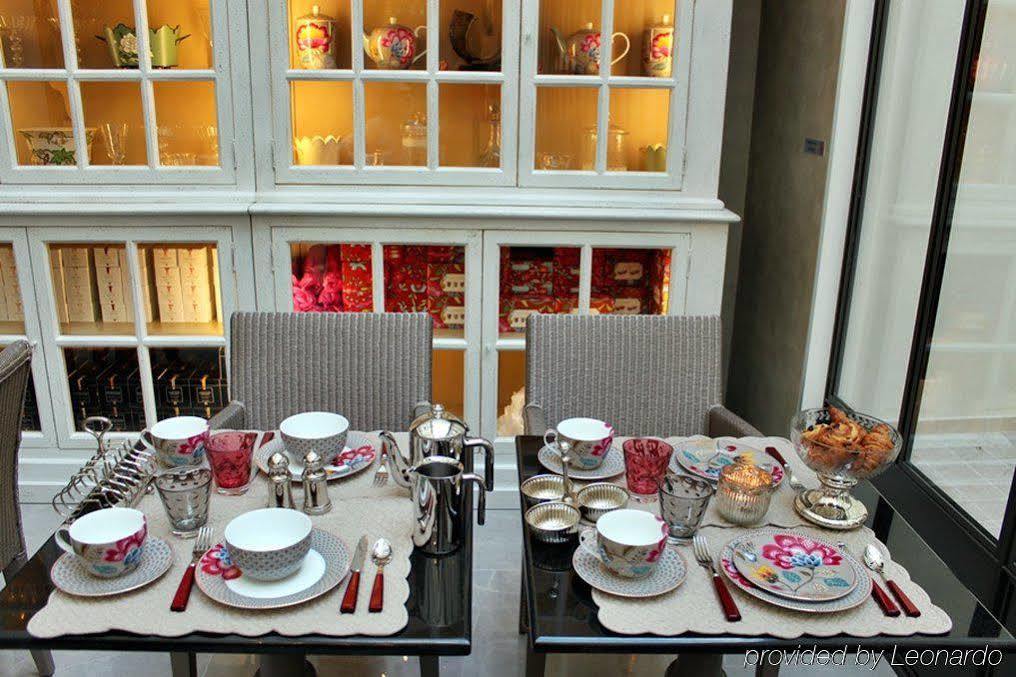 Croix De Malte Hotel Paris Exterior photo